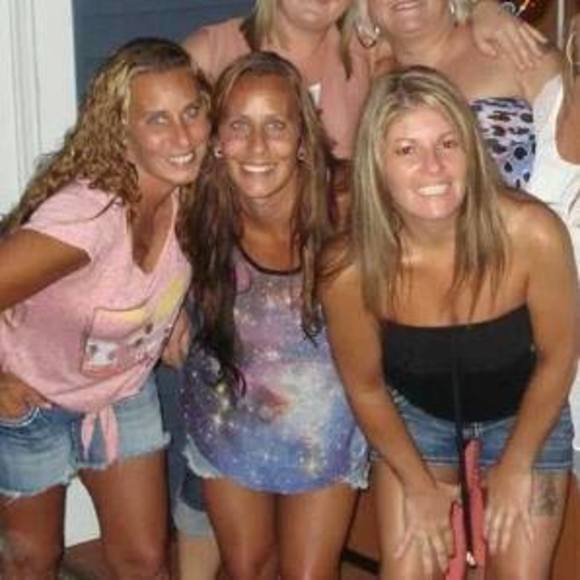 Meet your Posher, Krista - Picture 1 of 1